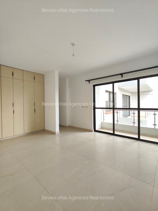 3 Bed Apartment with En Suite at Westlands - 6