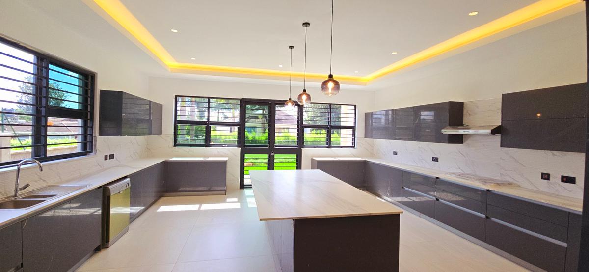 5 Bed House with En Suite at Eliud Mathu - 18