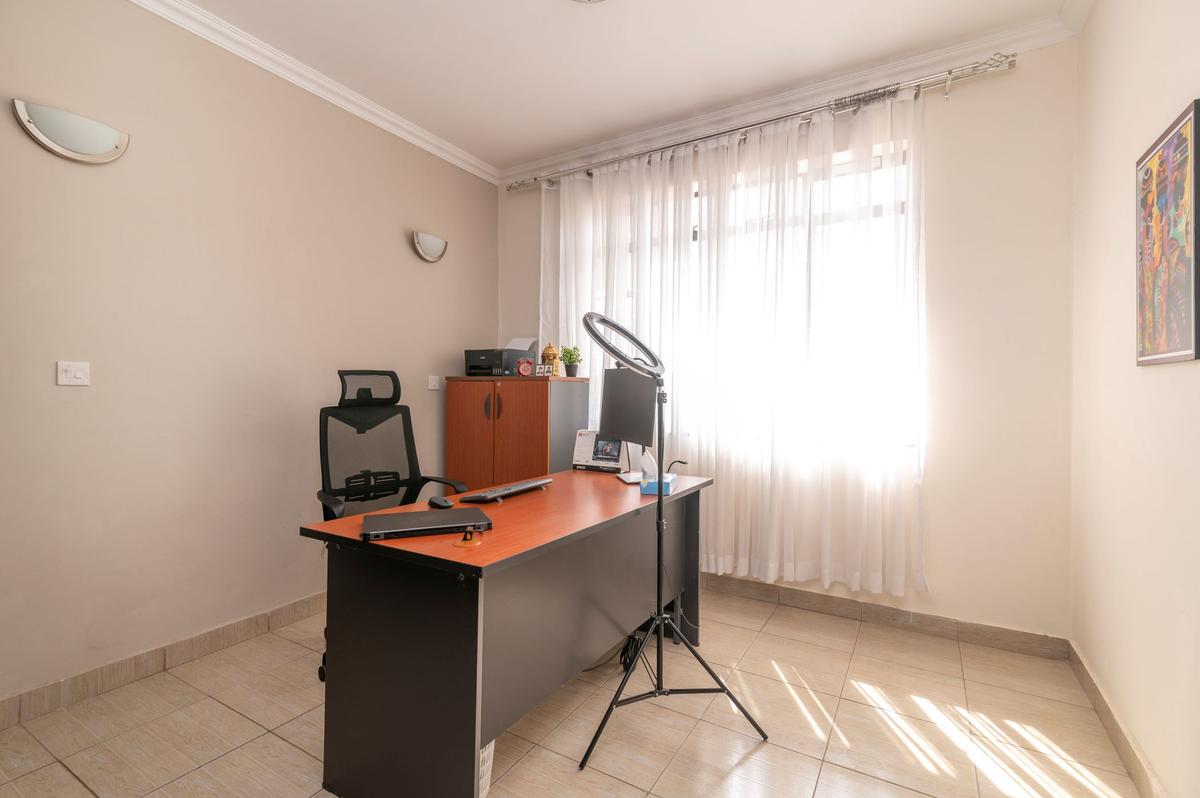 3 Bed Apartment with En Suite at Sabaki - 17