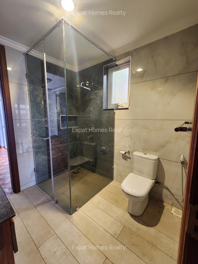 6 Bed Villa with Staff Quarters in Lavington - 12