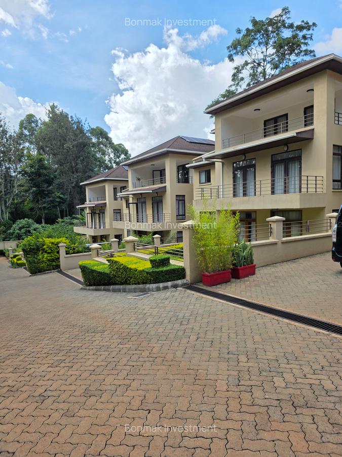 5 Bed Townhouse with En Suite at Njumbi Estate. - 3