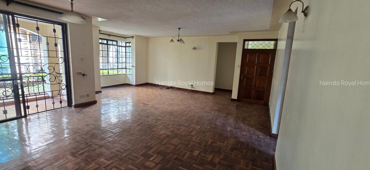 3 Bed Apartment with En Suite at Oak Wood 45 - 18