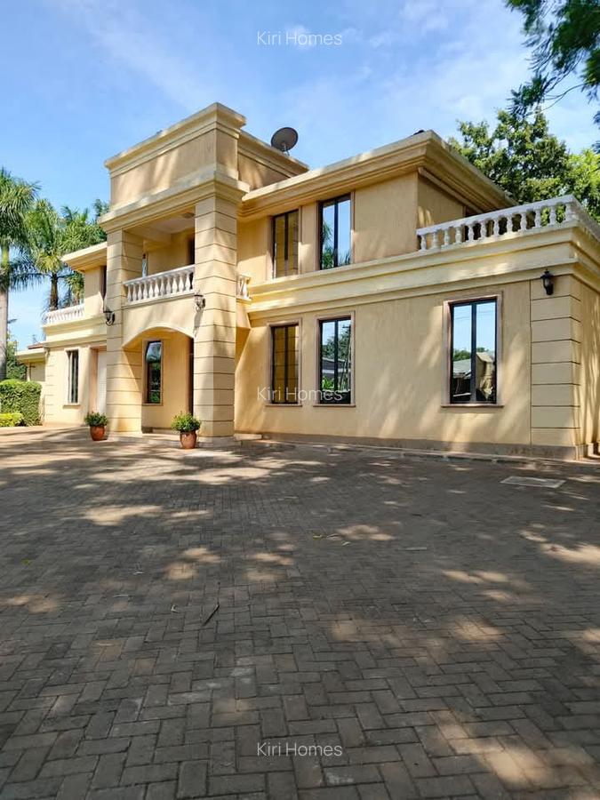 5 Bed Townhouse with En Suite in Gigiri - 1