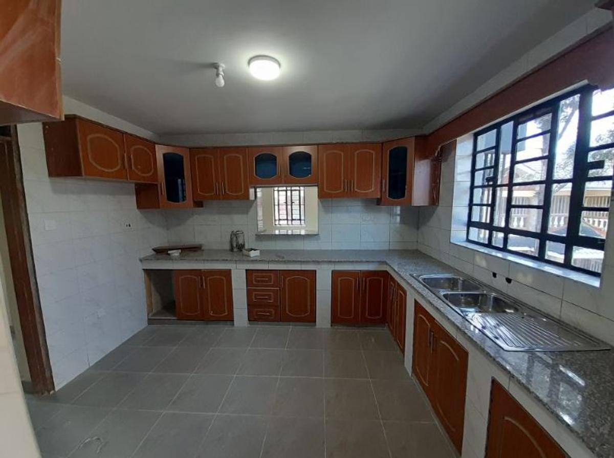 3 Bed House with En Suite in Syokimau - 4