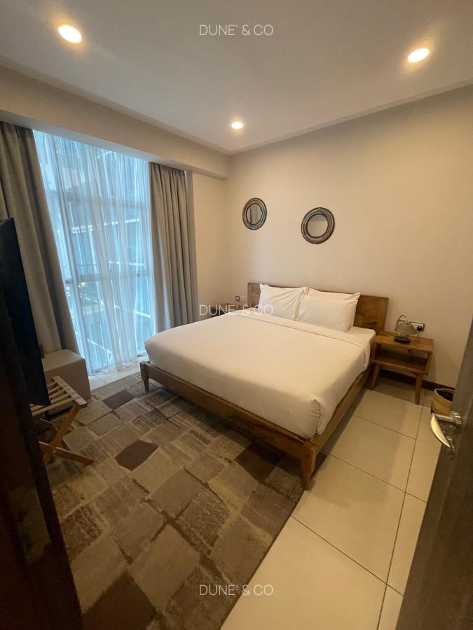 Serviced 2 Bed Apartment with En Suite in Westlands Area - 13