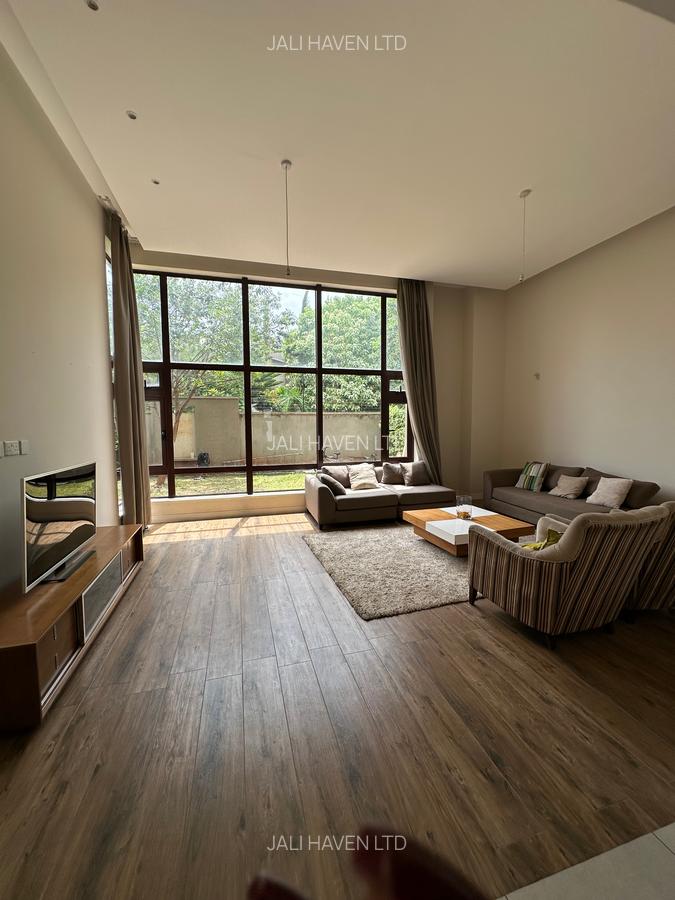 4 Bed Villa with En Suite in Langata - 2