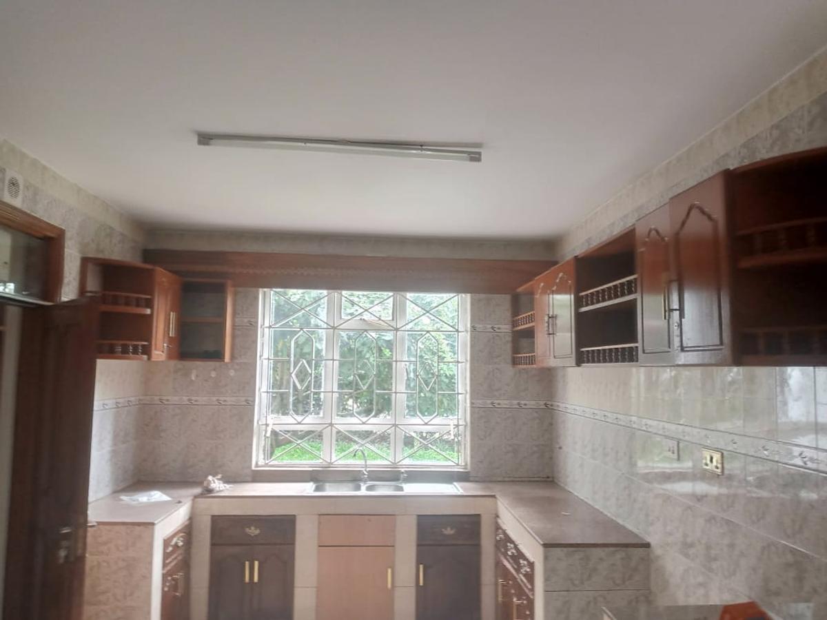 6 Bed House with En Suite at Old Kitisuru - 8
