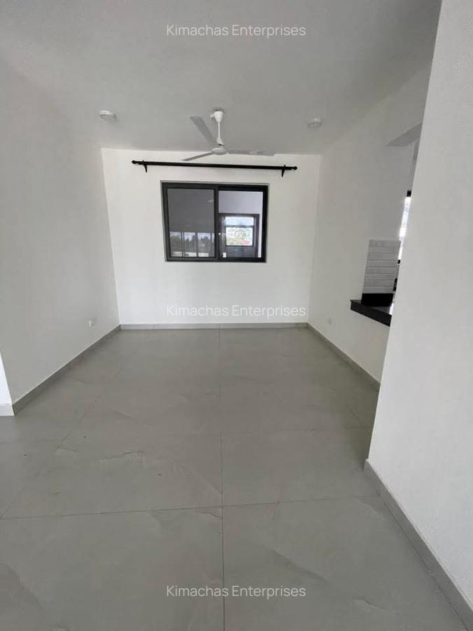 Serviced 3 Bed Apartment with En Suite at Bustani Close - 9