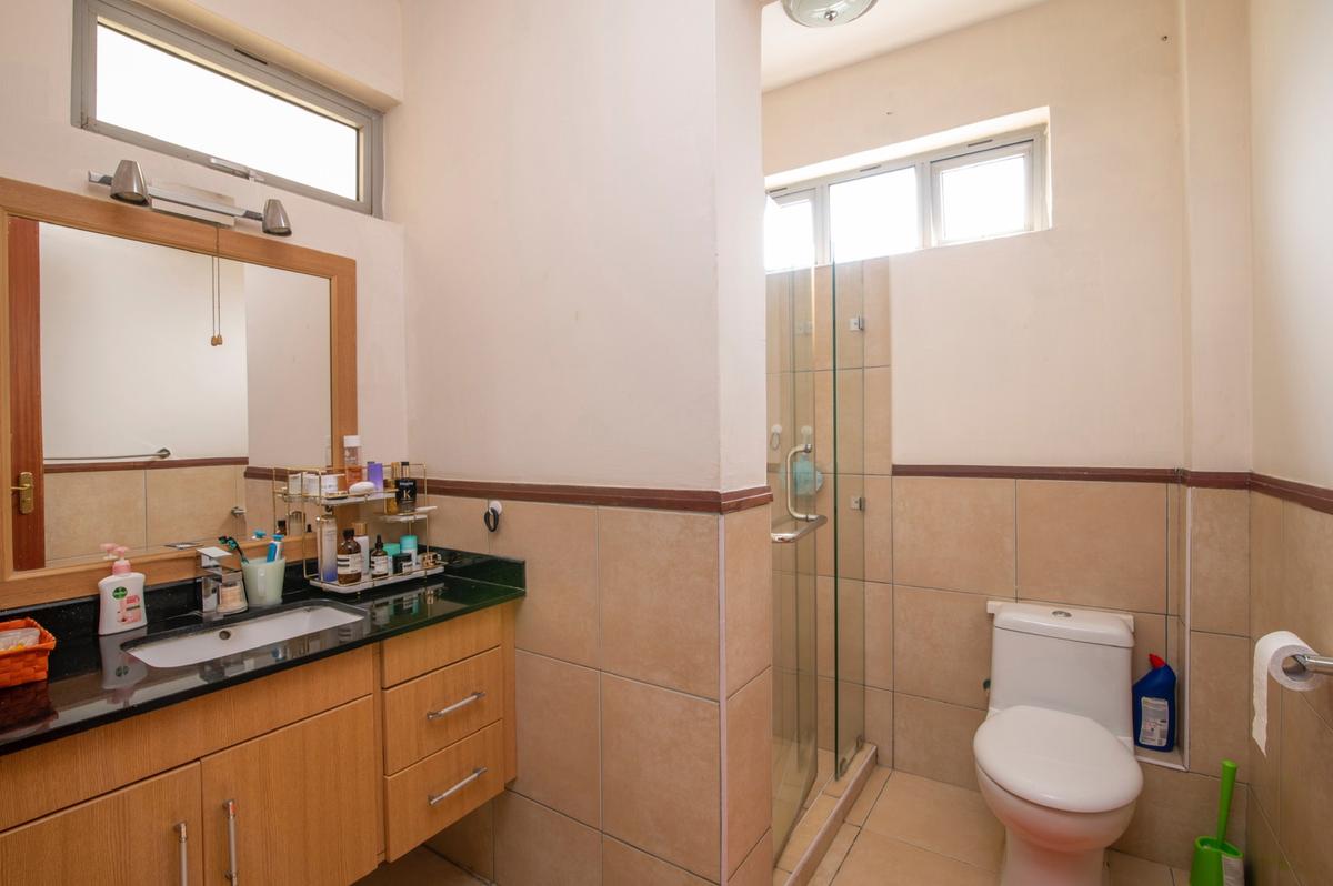 2 Bed Apartment with En Suite in Kileleshwa - 9