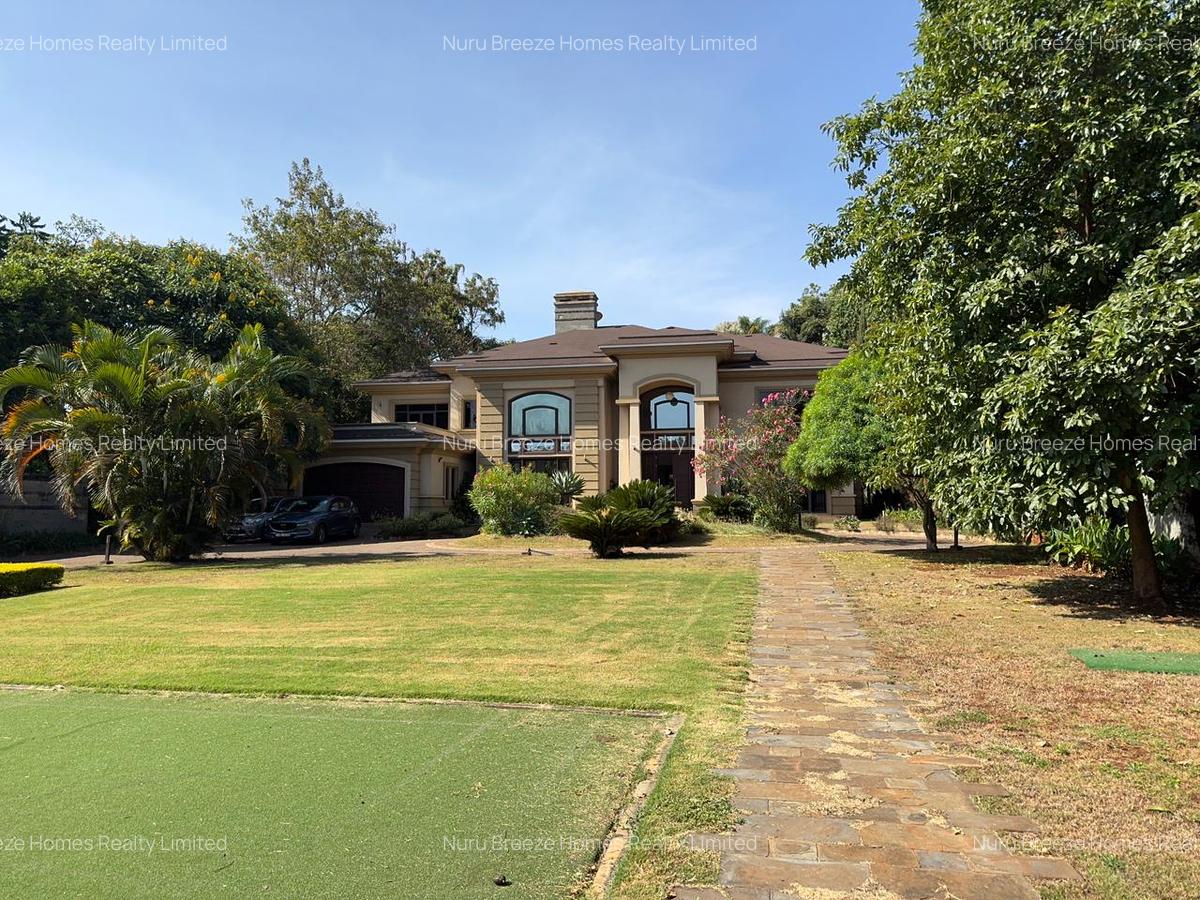 5 Bed House with En Suite in Runda - 20