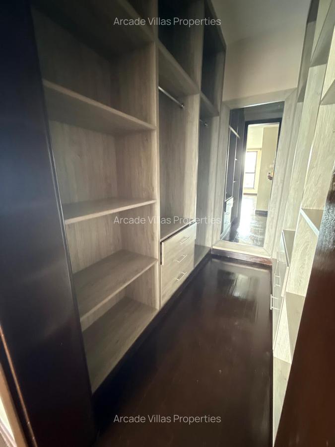 4 Bed Apartment with En Suite in Lavington - 12