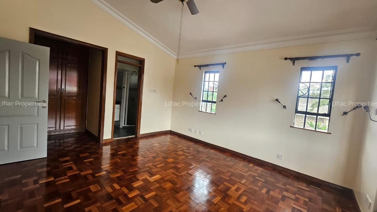 4 Bed House with En Suite in Runda - 13