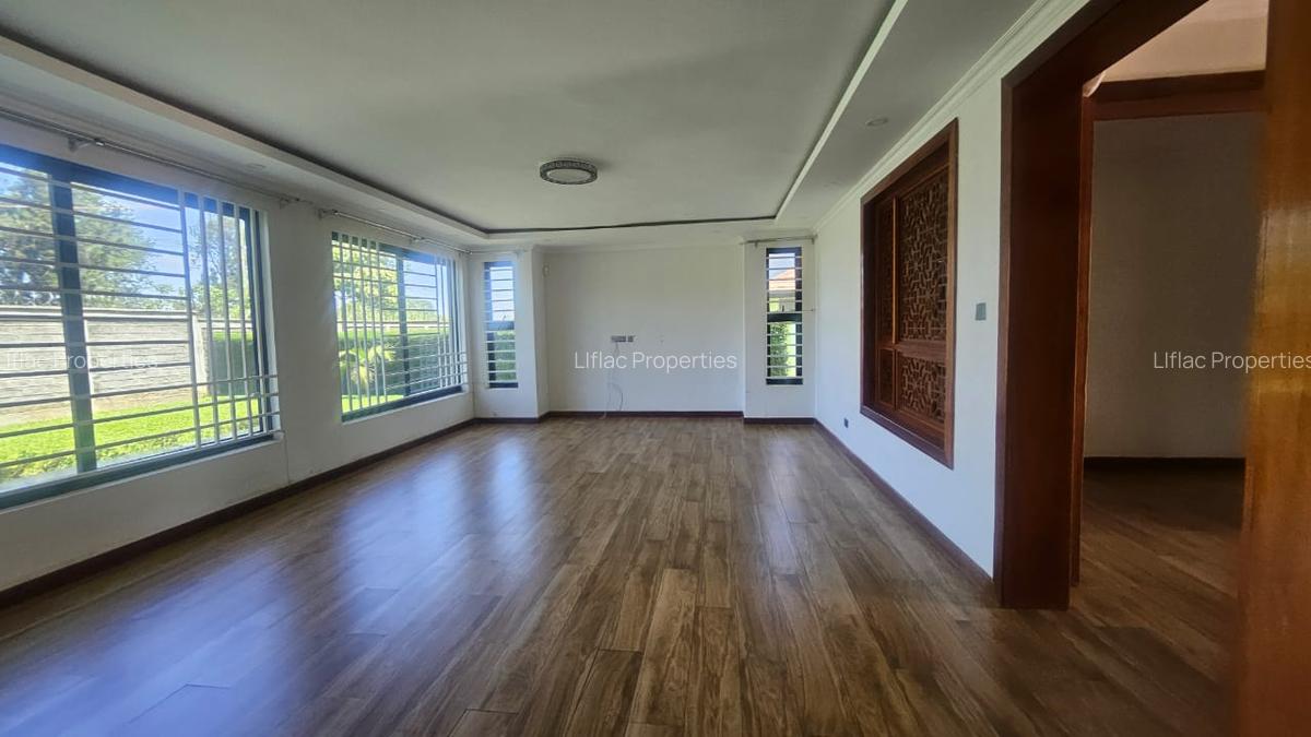 4 Bed Townhouse with En Suite in Kiambu Road - 5