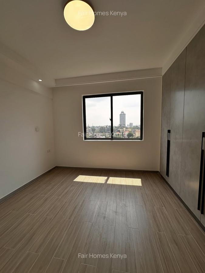 2 Bed Apartment with En Suite at Riverside Drive - 3