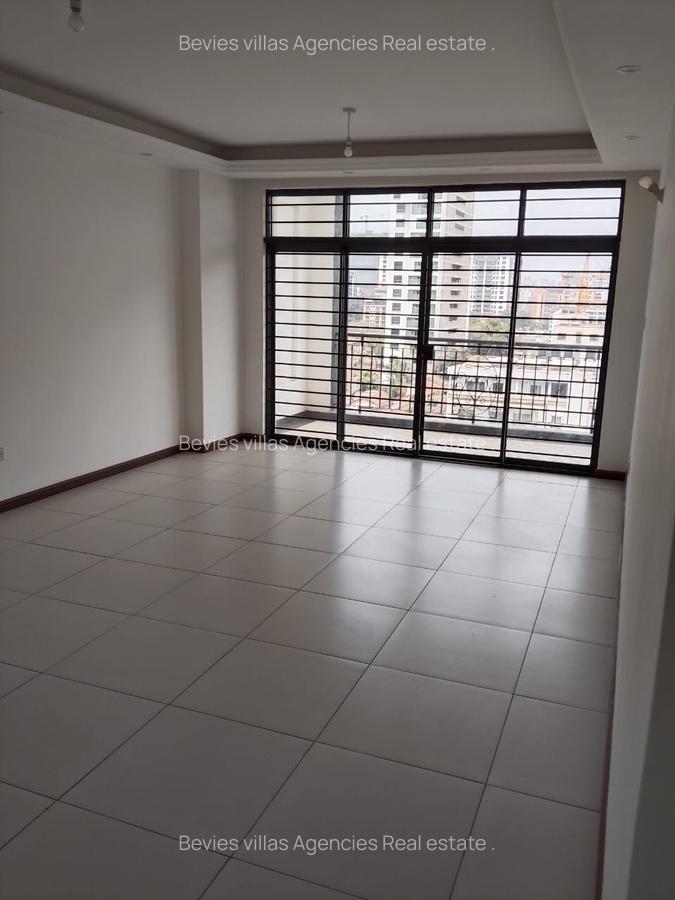3 Bed Apartment with En Suite in General Mathenge - 14