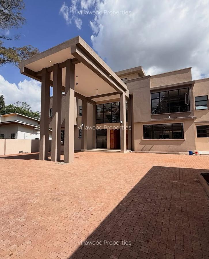 5 Bed Villa with En Suite in Karen - 1