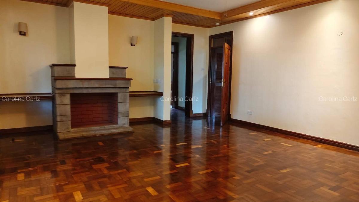 5 Bed House with En Suite in Nyari - 2