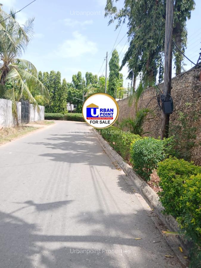 4 Bed House with En Suite in Nyali Area - 5
