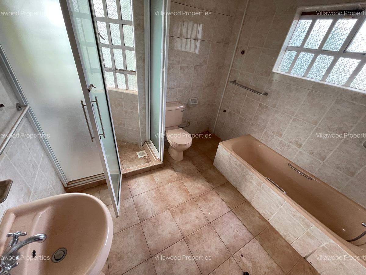 4 Bed House with En Suite in Karen - 12