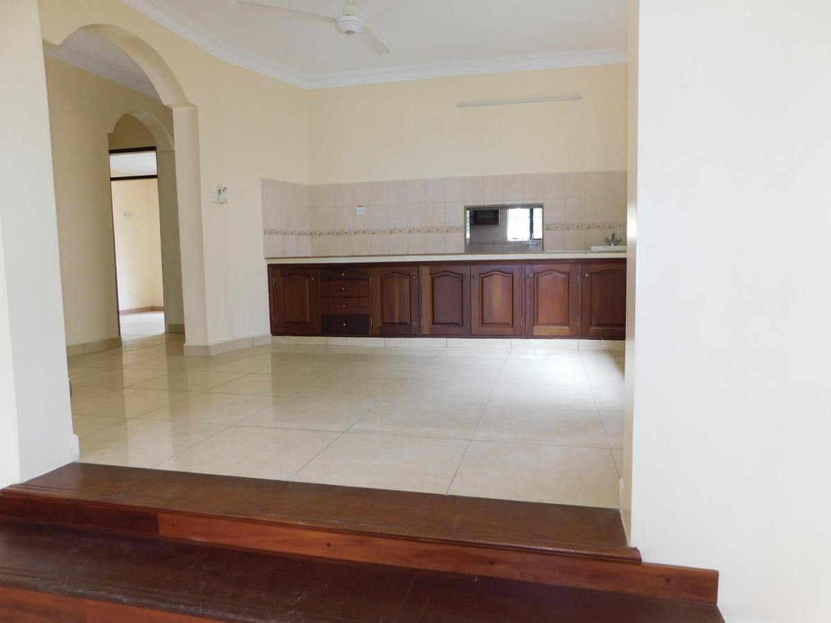 5 Bed Villa with En Suite at Nyali - 8