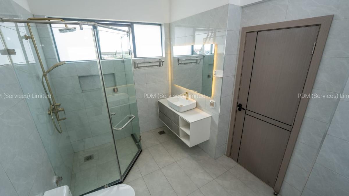 4 Bed Apartment with En Suite at Ole Dume Road - 12