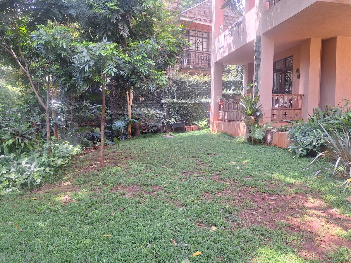 3 Bed Apartment with En Suite in Spring Valley - 4