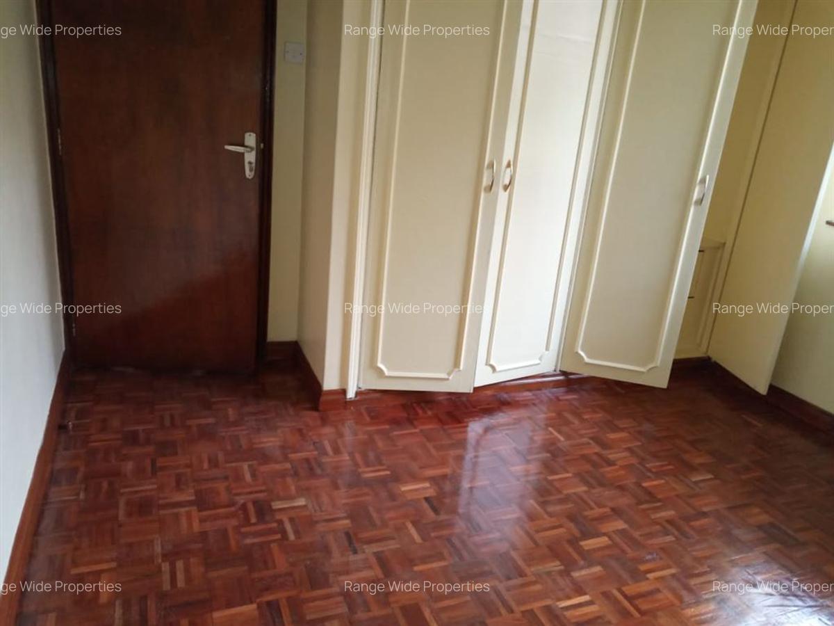 2 Bed Apartment with En Suite at Valley Arcade - 8