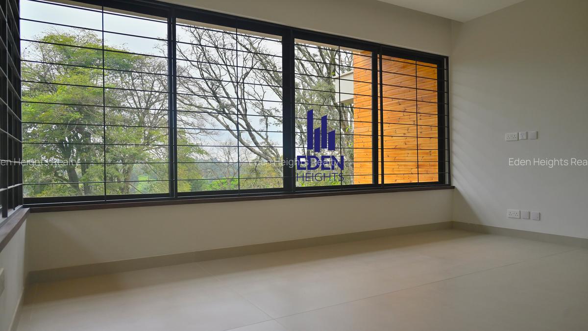 4 Bed House with En Suite in Loresho - 11