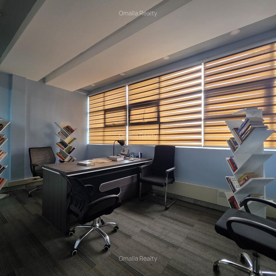 Commercial Property with Service Charge Included in Rosslyn - 1