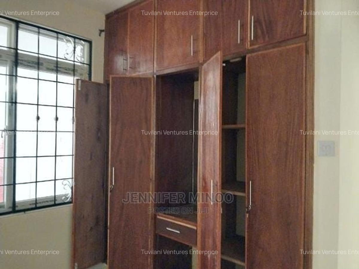 Serviced 3 Bed Apartment with En Suite at Utange Mombasa - 9