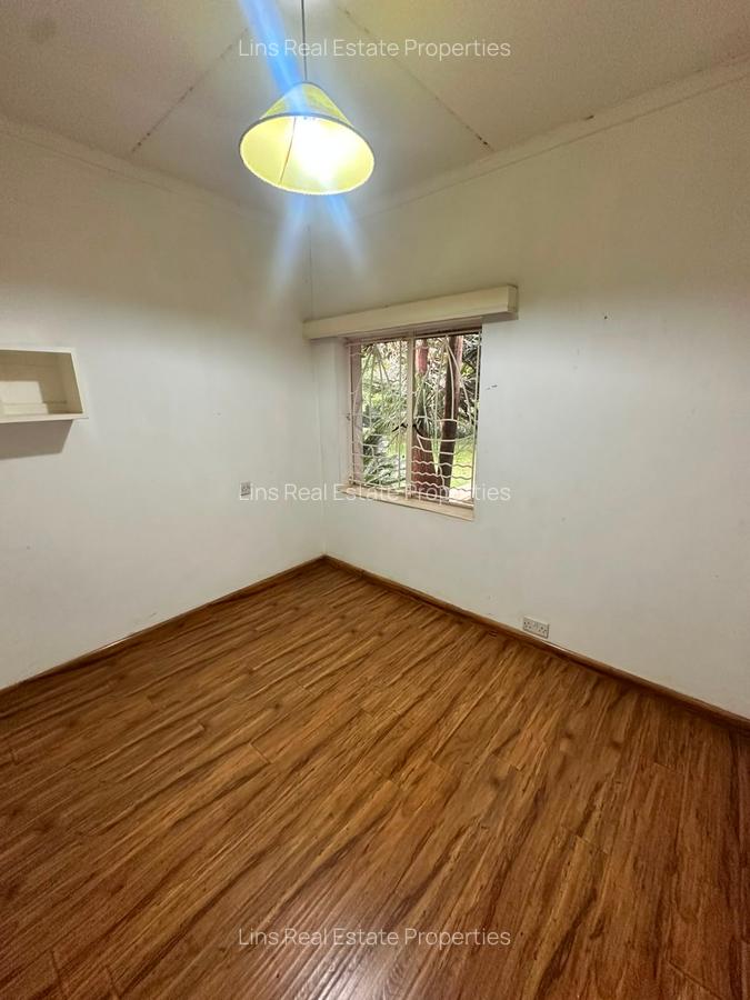 4 Bed House with En Suite in Kitisuru - 16