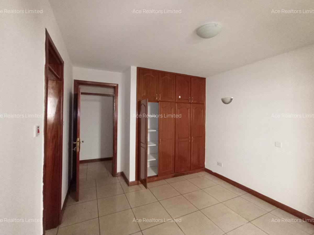 3 Bed Apartment with En Suite at Westlands - 10