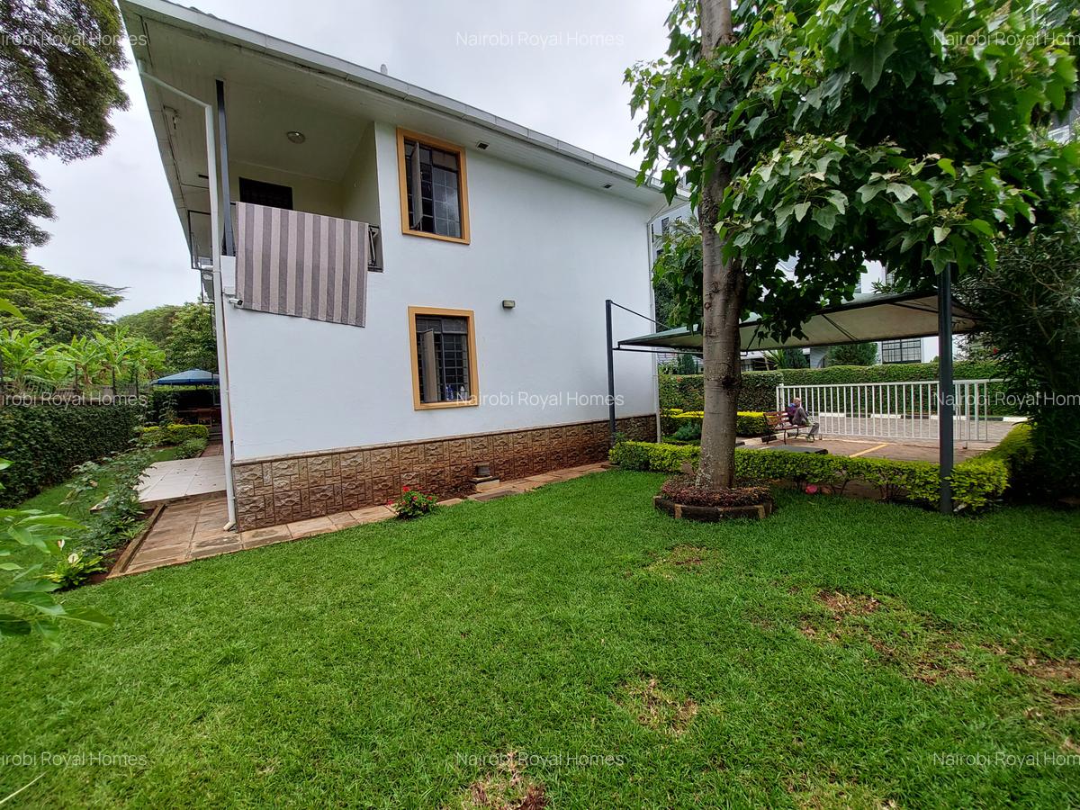 4 Bed Townhouse with En Suite at Lavington Ndoto Road - 6