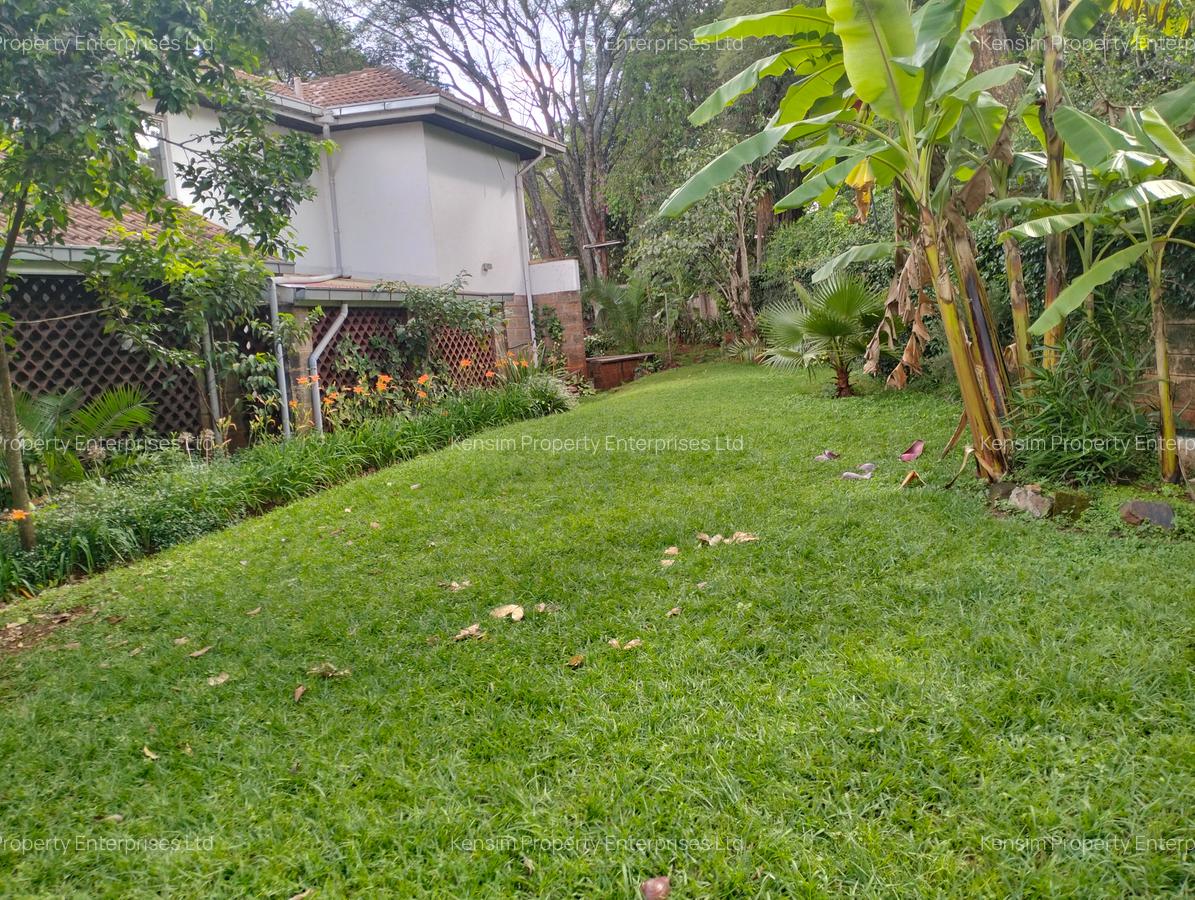 4 Bed Townhouse with En Suite in Lavington - 1