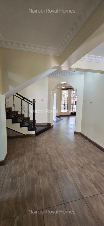5 Bed Townhouse with En Suite at Convent Drive - 12