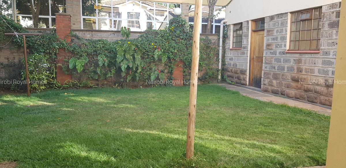 5 Bed House with En Suite at Off James Gichuru Drive - 11