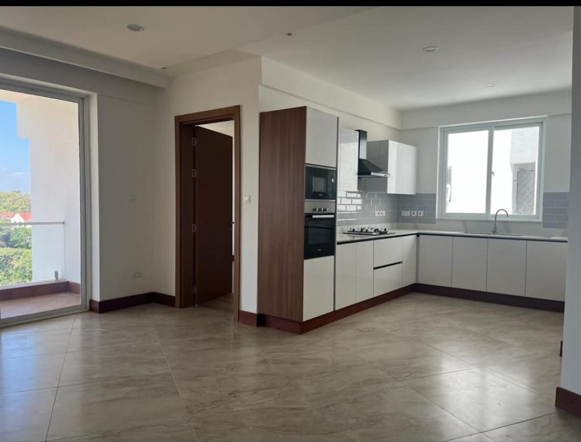 3 Bed Apartment with En Suite at Rhapta Road - 4