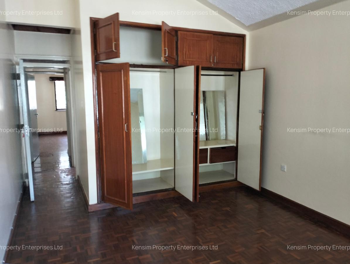 4 Bed Townhouse with En Suite in Kilimani - 15