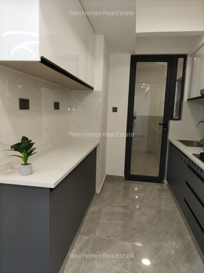 3 Bed Apartment with En Suite in Lavington - 2