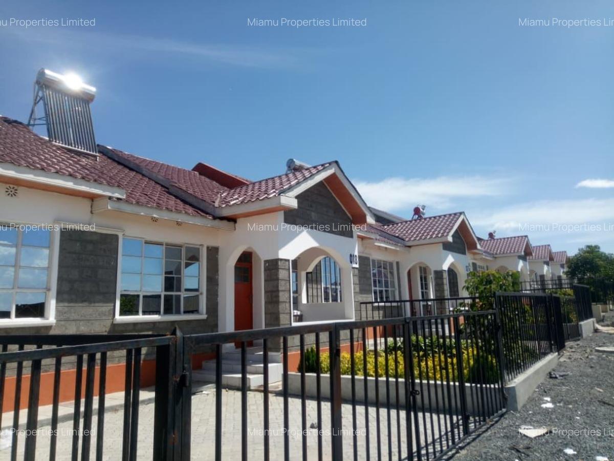 3 Bed House with En Suite at Malaa Town - 5