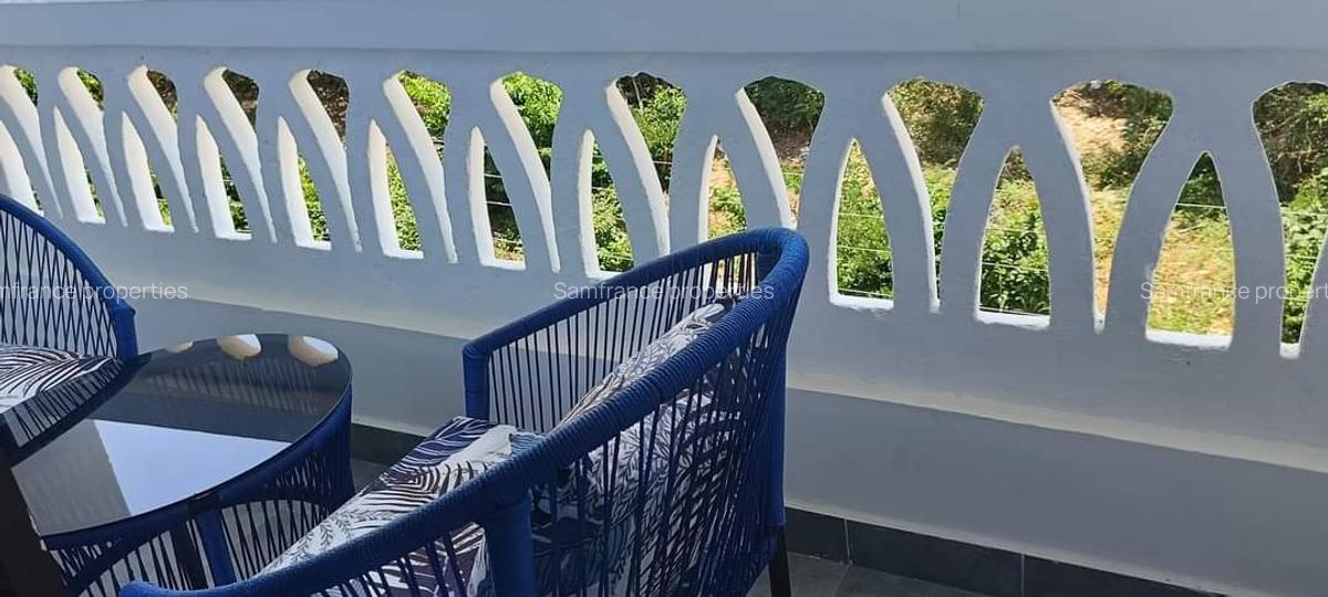 Serviced 2 Bed Apartment with Swimming Pool at Diani Beach Road - 8