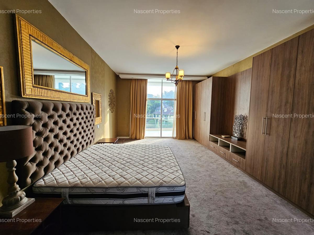 4 Bed Villa with En Suite in Spring Valley - 4