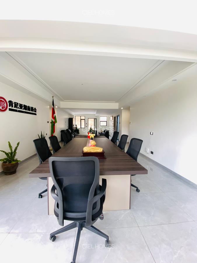 2 Bed Apartment with Swimming Pool in Kilimani - 19