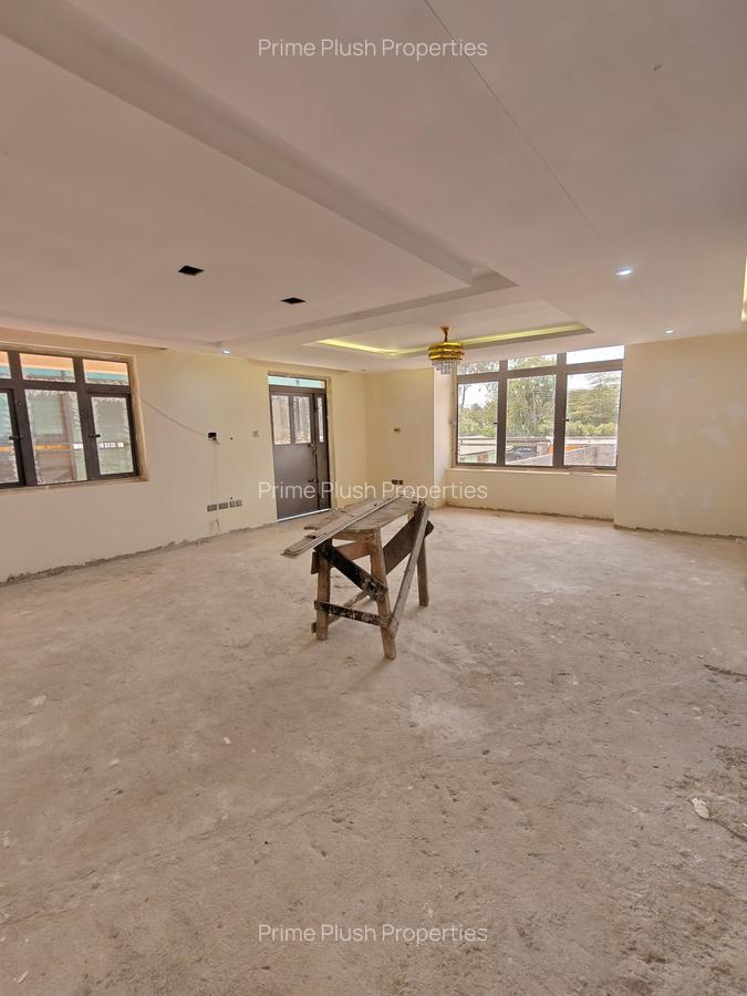 10 Bed House with En Suite in Karen - 11