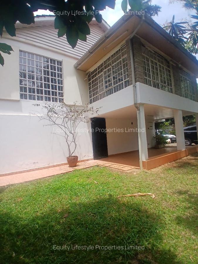 5 Bed Townhouse with Garden in Westlands Area - 2