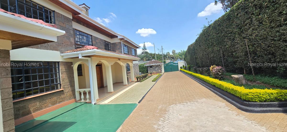 5 Bed House with En Suite at Runda Road - 18
