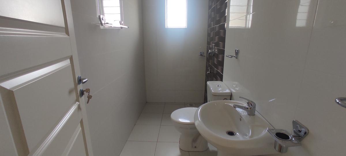 3 Bed Apartment with En Suite at Juja - 10