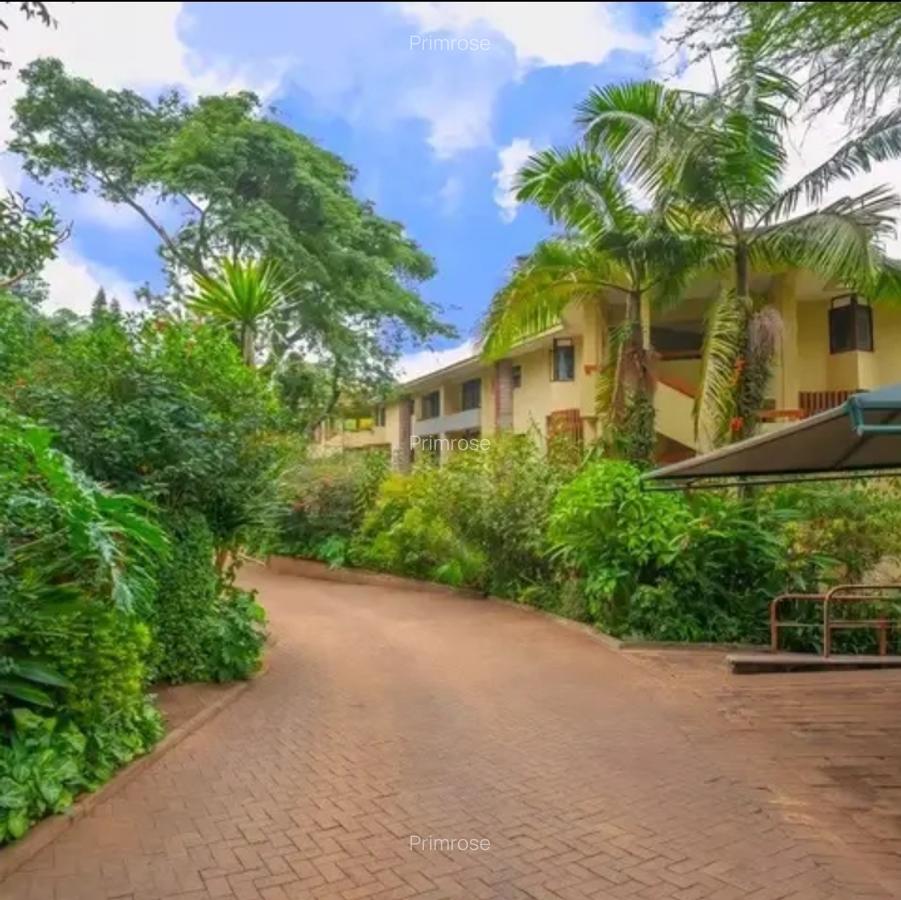 4 Bed Apartment in Riverside - 9