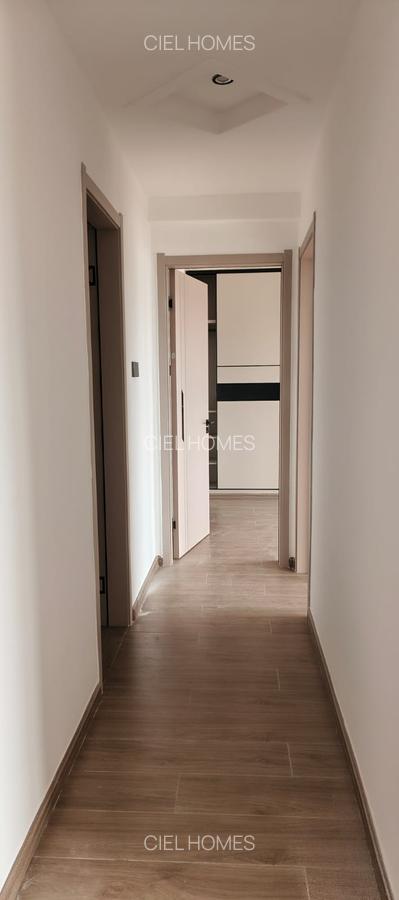 1 Bed Apartment with Swimming Pool in Kilimani - 9