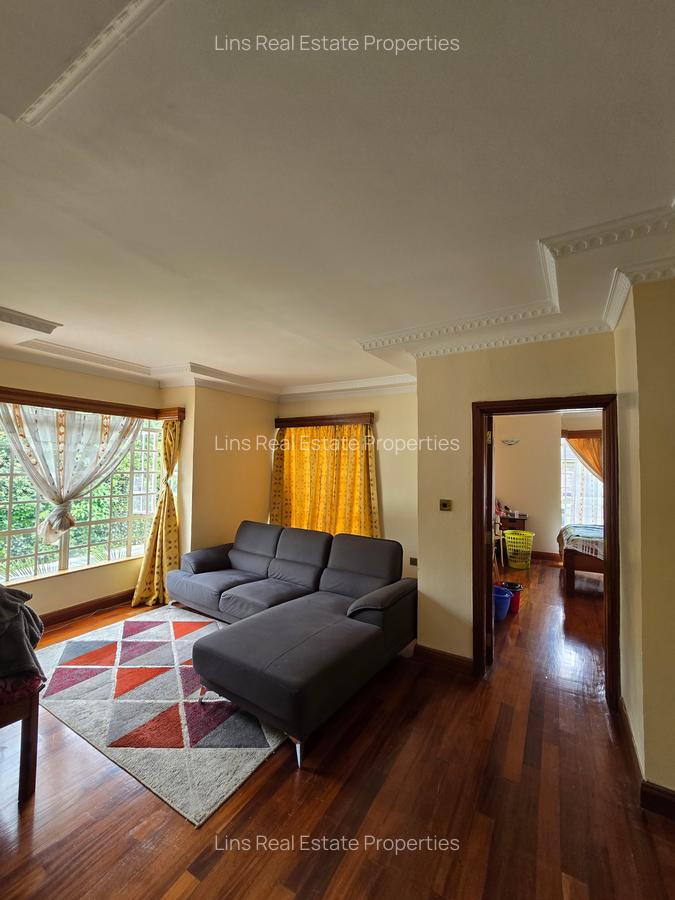 5 Bed Townhouse with En Suite in Thigiri - 11